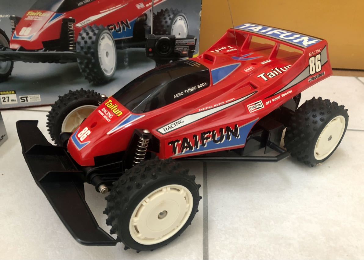 ニッコー 1/14 ラジオコントロール ラジコン タイフーン レッド