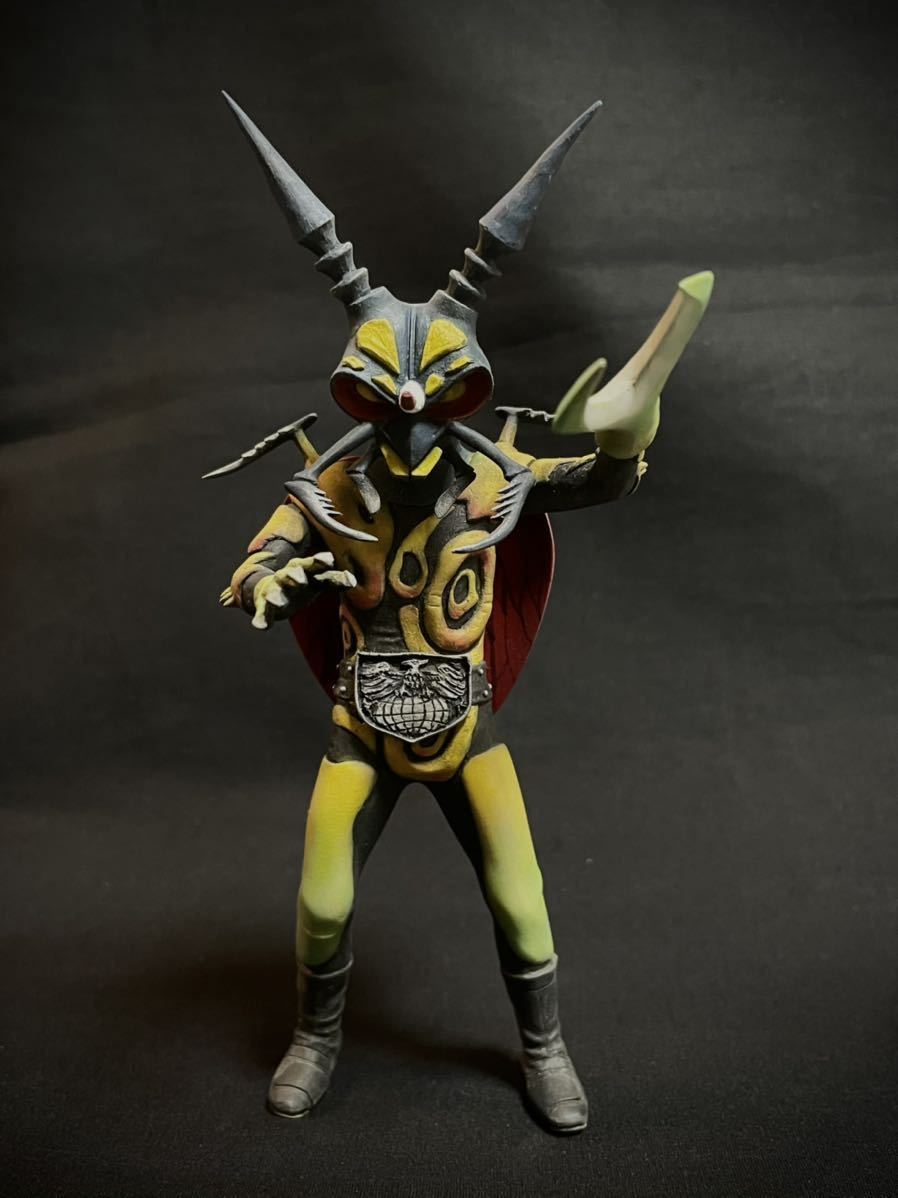 仮面ライダーJ ハチ女 ガレージキット フィギュア 未塗装未組立