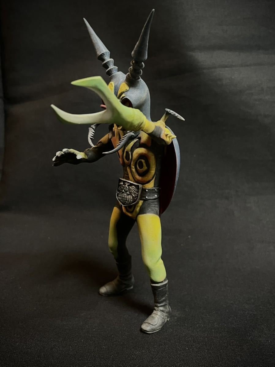 新品】海洋堂【1/15 カミキリキッド】レジンキット完成品 仮面ライダー