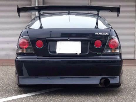 引き取り希望 アルテッツァ純正リアバンパー+ハーフエアロ 車
