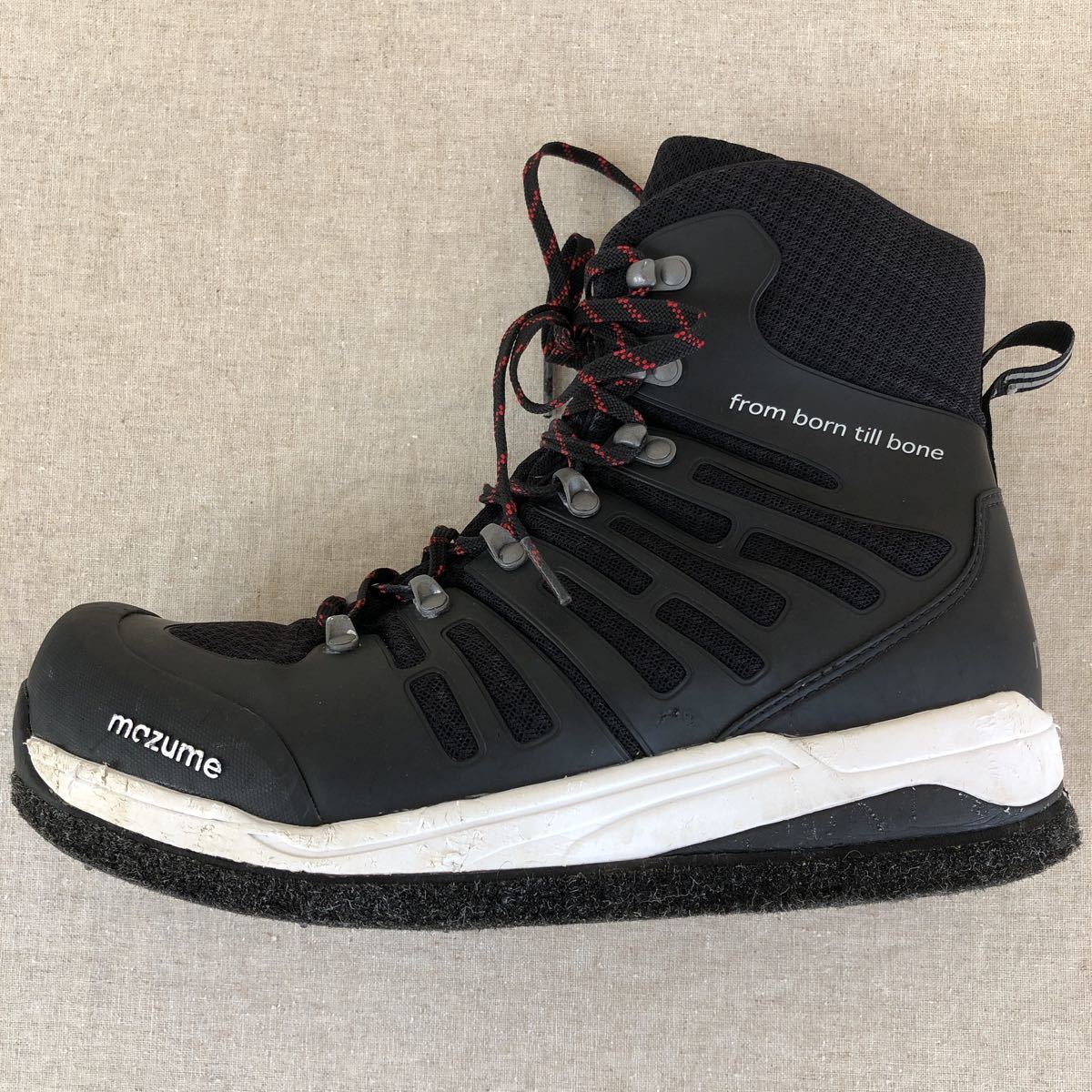 一部予約 Mzwd 528 新品未使用 スパイクシューズ マズメ Dokutoku Na Mise 3lブラック レッド