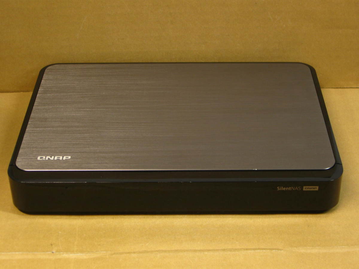 QNAP HS-210 NAS ファンレス 2Bay