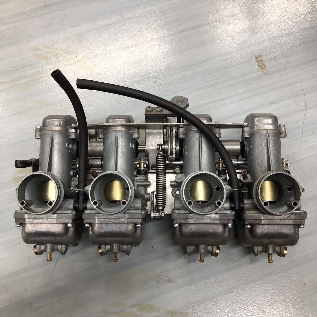750RSカワサキ純正ミクニVM26キャブレター。z1z2当時物キャブ希少kz900 Z2 Z1 Z750four A4 A5 純正 キャブレター 固着なし 検索 VM29 VM33