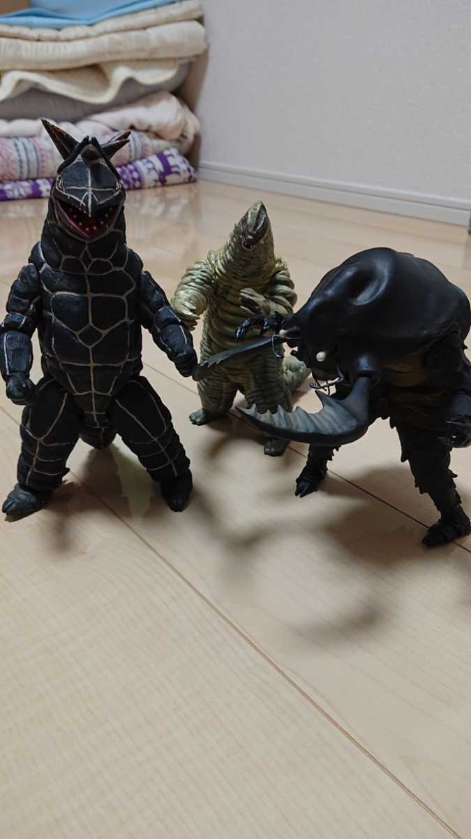 凶猛 レッドキング＆ドラコ＆ギガス(ブルマァク復刻)ソフビ