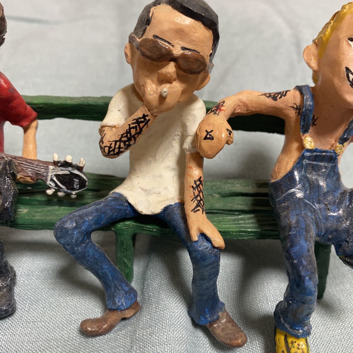 浅井健一 FRIENDLY リミテッド エディション フィギュア Amazon.co.jp: FRIENDLY(フィギュア付初回生産限定盤): ミュージック