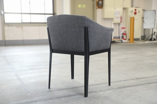 展示品 cassina「140 COTONE/コトーネ」チェア 26万 ロナン エルワン