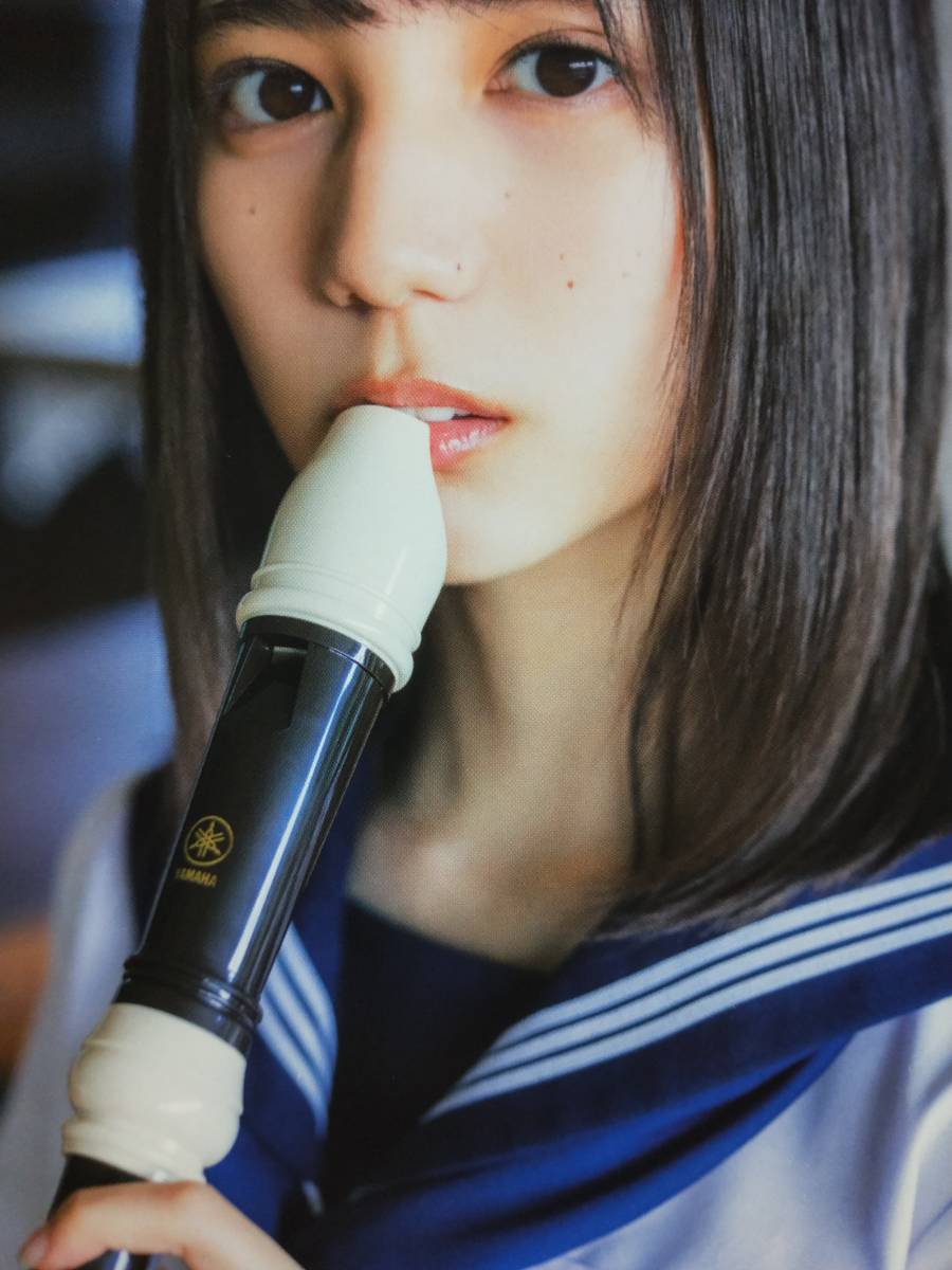 新品】小坂菜緒 1st写真集【君は誰？】封入特典ポストカード