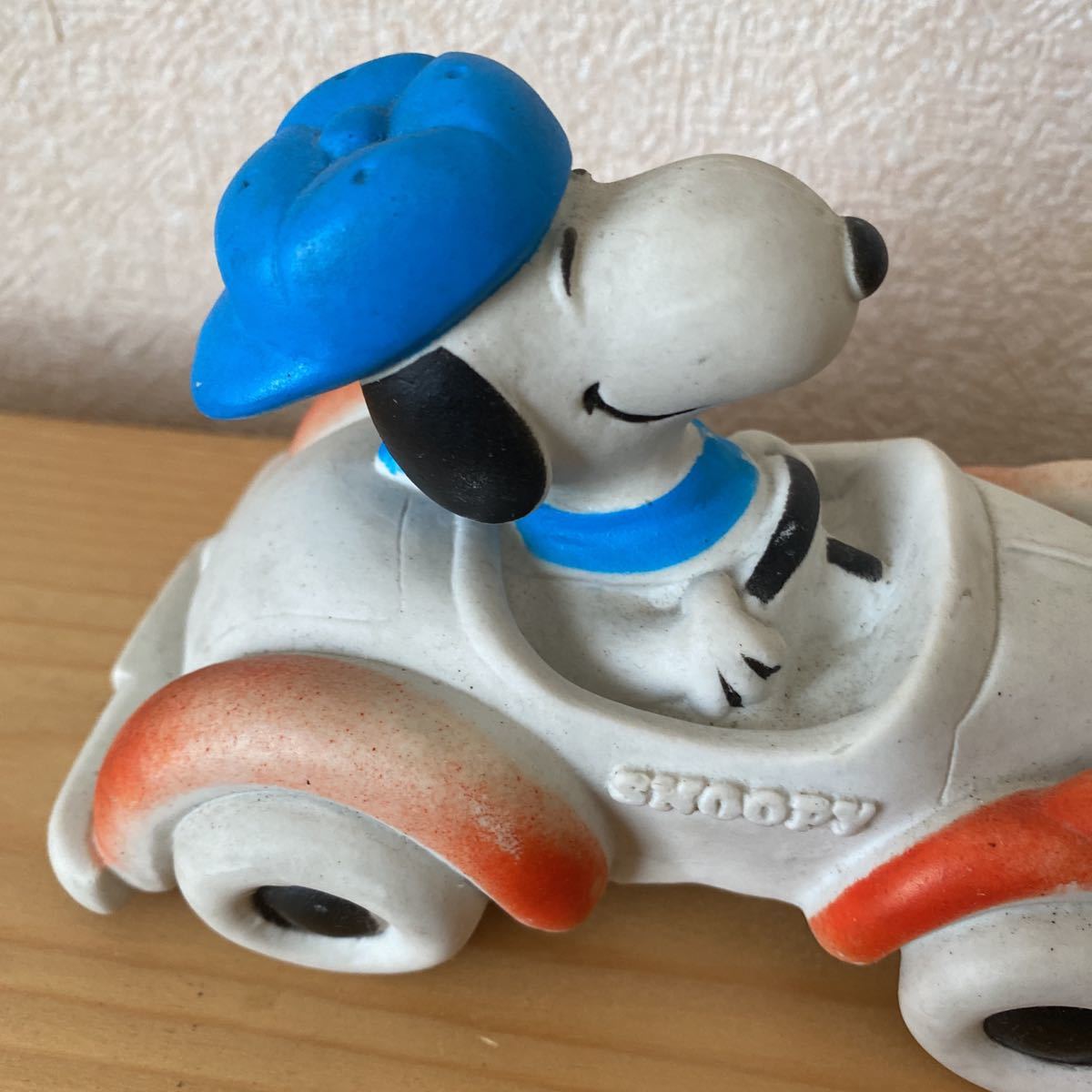 Peanuts Snoopy スヌーピー ビンテージ フィギュア ソフビ 当時物 レア レトロ 車 入手困難 の落札情報詳細 ヤフオク落札価格情報 オークフリー スマートフォン版