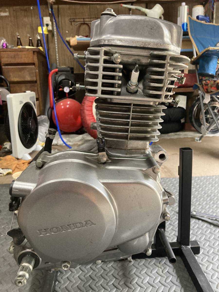 Nsf100 純正エンジン トロフィー Hrc エイプ等にも ミニバイクレースに の落札情報詳細 ヤフオク落札価格情報 オークフリー スマートフォン版