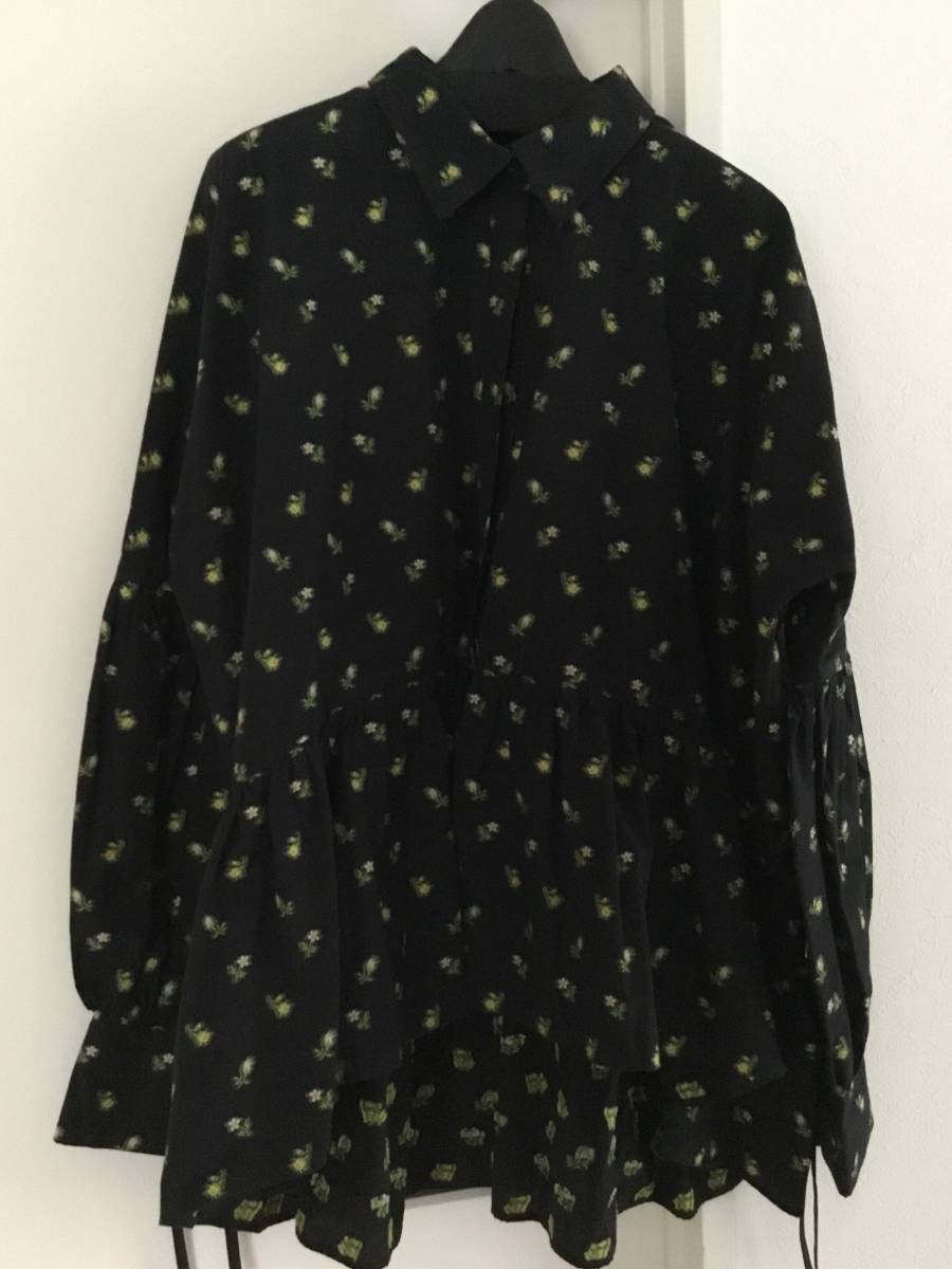 cecilie bahnsen フラワー花柄トップス cecilie bahnsen フラワー花柄トップス