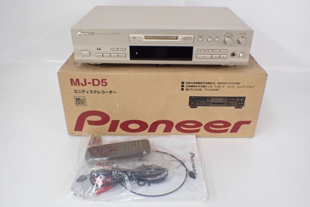 PIONEER MD RECORDER MJ-D5（PIONEER MJ-D5 MINI Disc Recorder