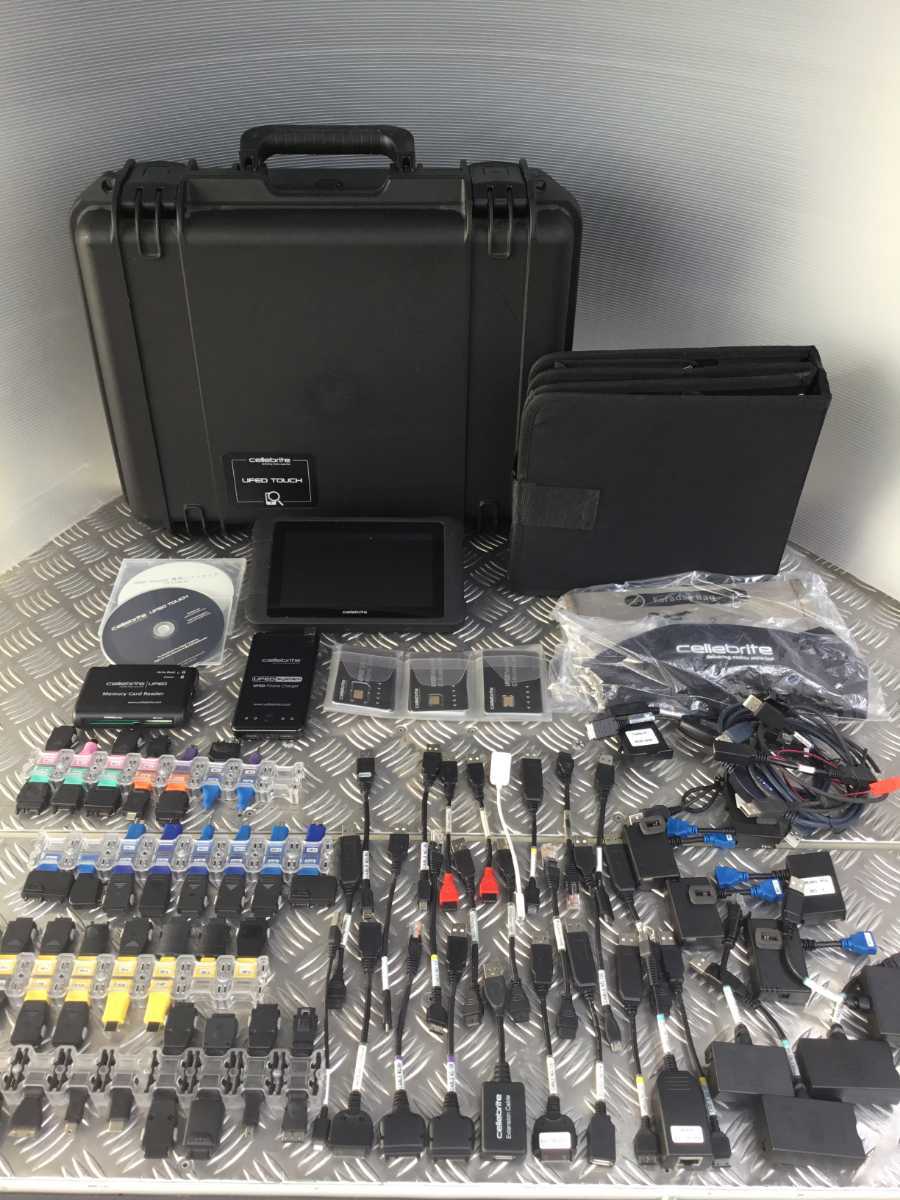 ハッカーがCellebriteのiOSバイパスツールを漏洩、FBIに「望むものには気をつけろ」と指示