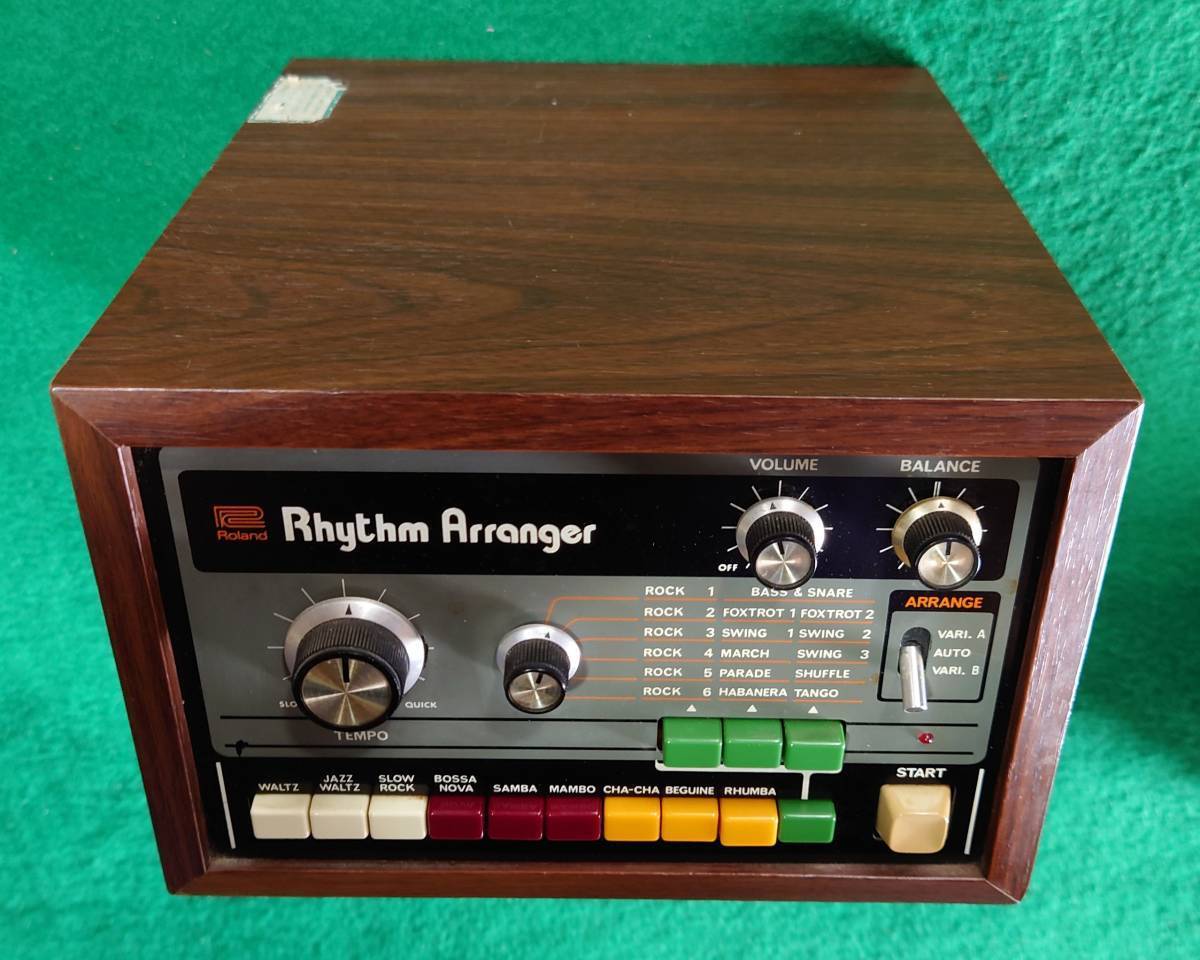 Roland ローランド TR-66 リズムアレンジャー リズムマシン 通電OK
