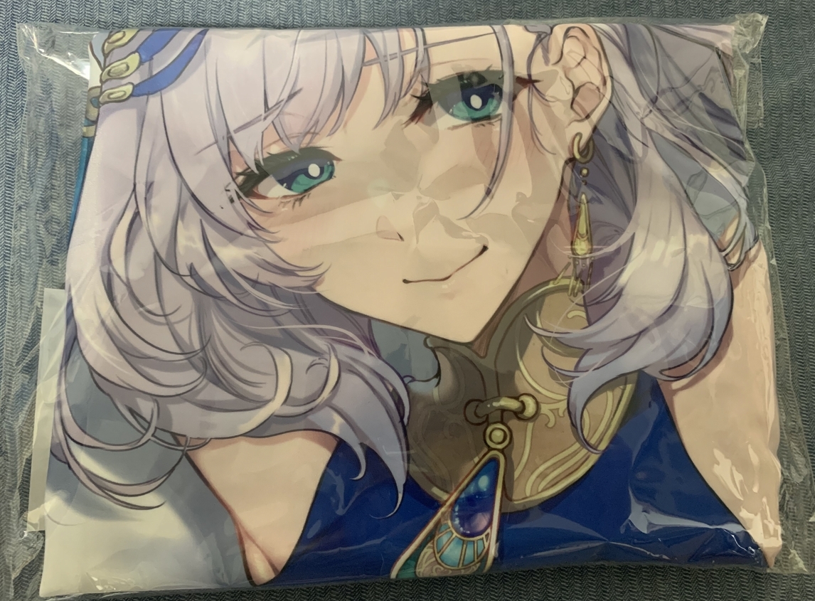 未使用】パヴォリア・レイネ 活動2周年記念 Royal Halu Sleepover 抱き  