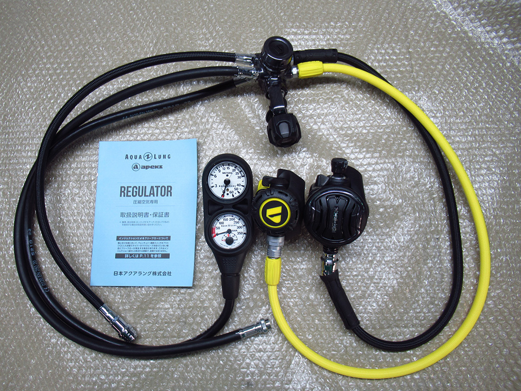 やや傷や汚れあり】アクアラング レギュレーター apeks エイペックス ...