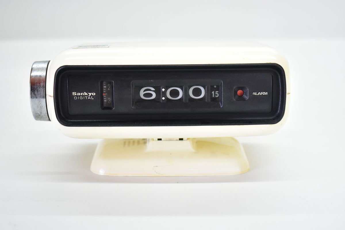 Sankyo サックス パタパタ時計 LT-101 コード変色 レトロ Sankyo サックス パタパタ時計 LT-101 コード変色 レトロ Sankyo