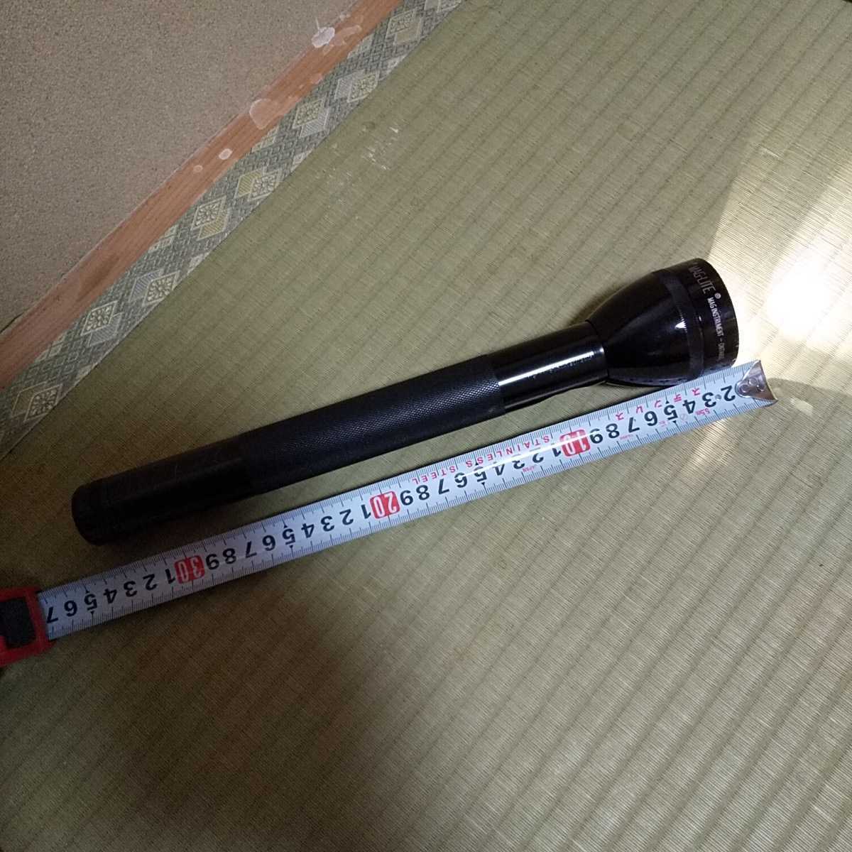 傷や汚れあり】マグライト mag-liteアメリカの警察風？ 懐中電灯 単二