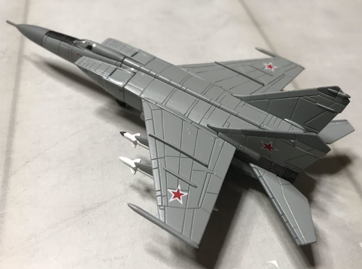 未使用に近い】ヘルパ1/200 Mig-25P ミグ25 ベレンコ中尉機 ダイ  