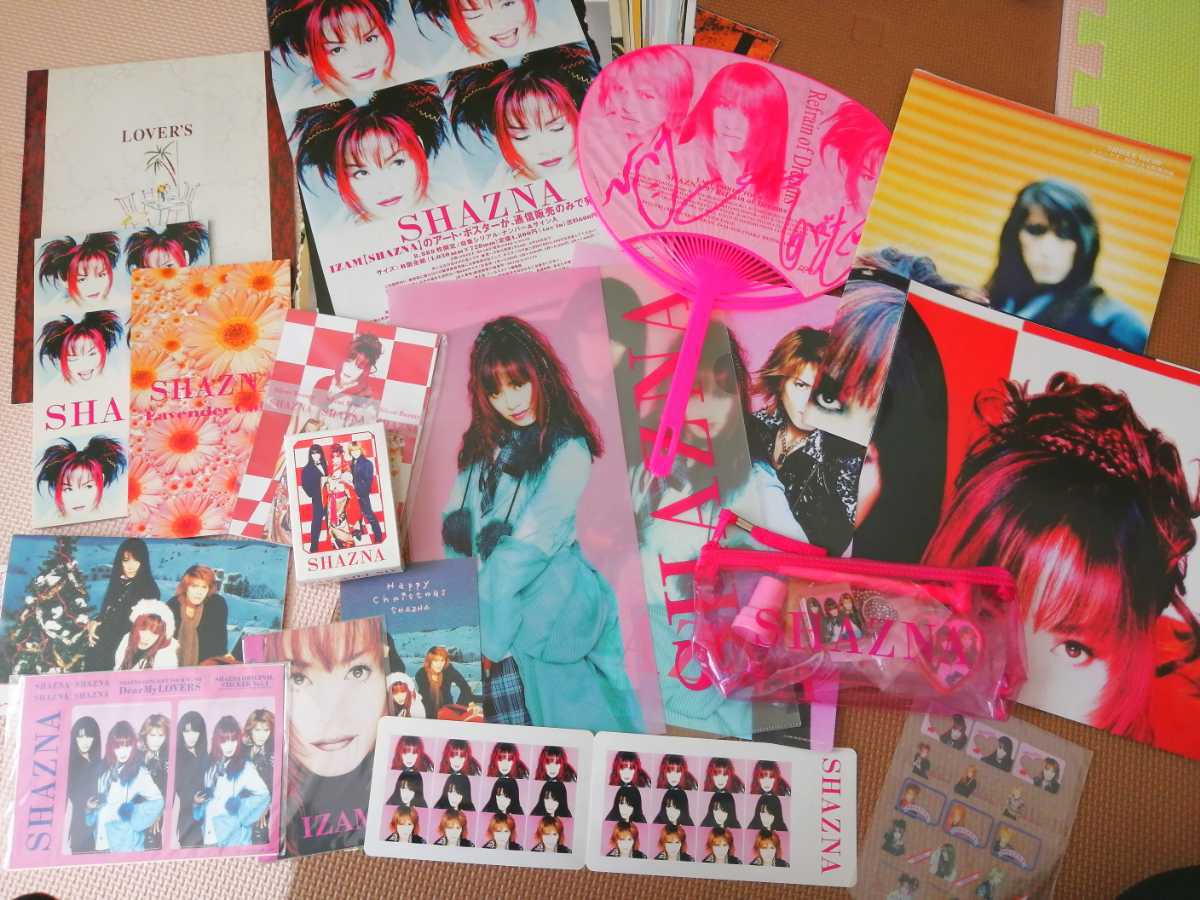 未使用に近い】SHAZNA シャズナ グッズ ポスター サイン うちわ 限定