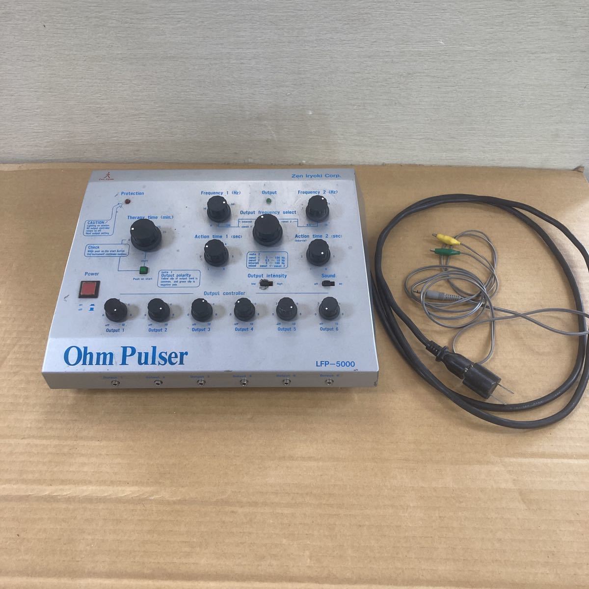 ZEN IRYOKI Ohm Pulser LFP‐4000A 全医療器 鍼電極低周波治療器