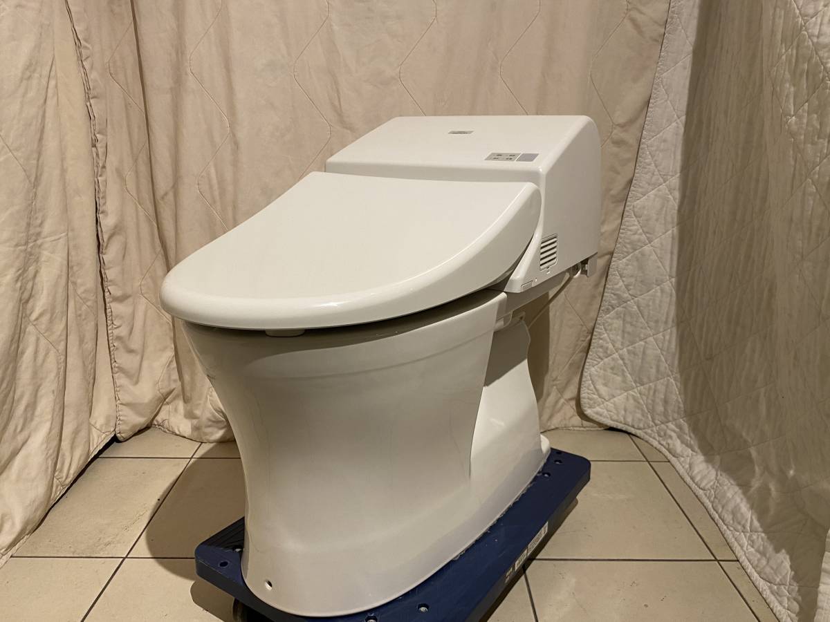 2.5年使用【延長保証付】TOTOウォシュレット TCF8GM23