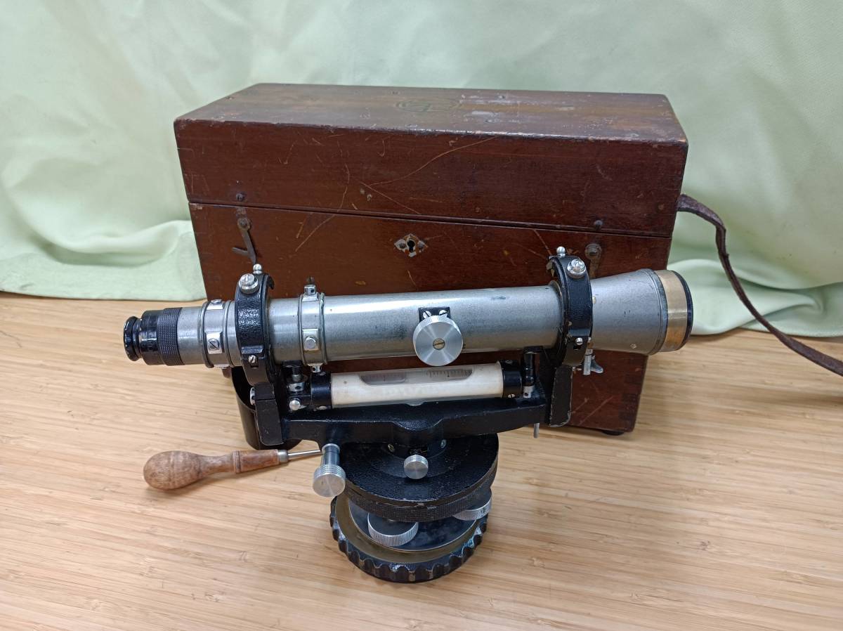 昭和３８年製　測量機 昭和38年製 測量機 日本の測量史 明治以降の測量機器