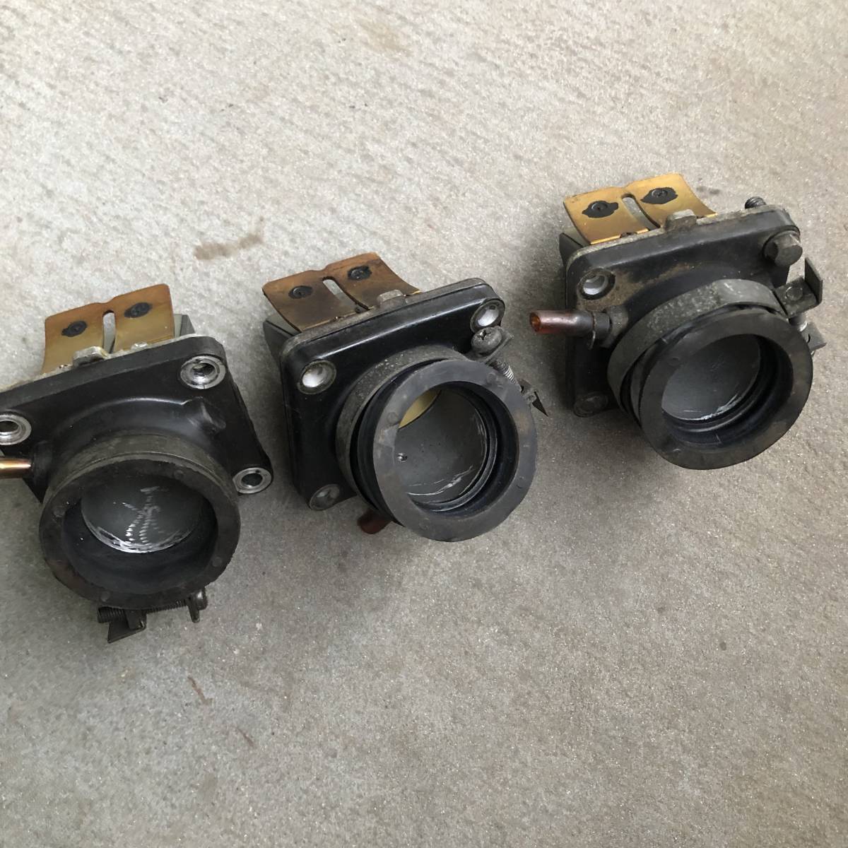 NS400R 新品インシュレーター ホンダ純正 16210-KM9-000 【公式通販】