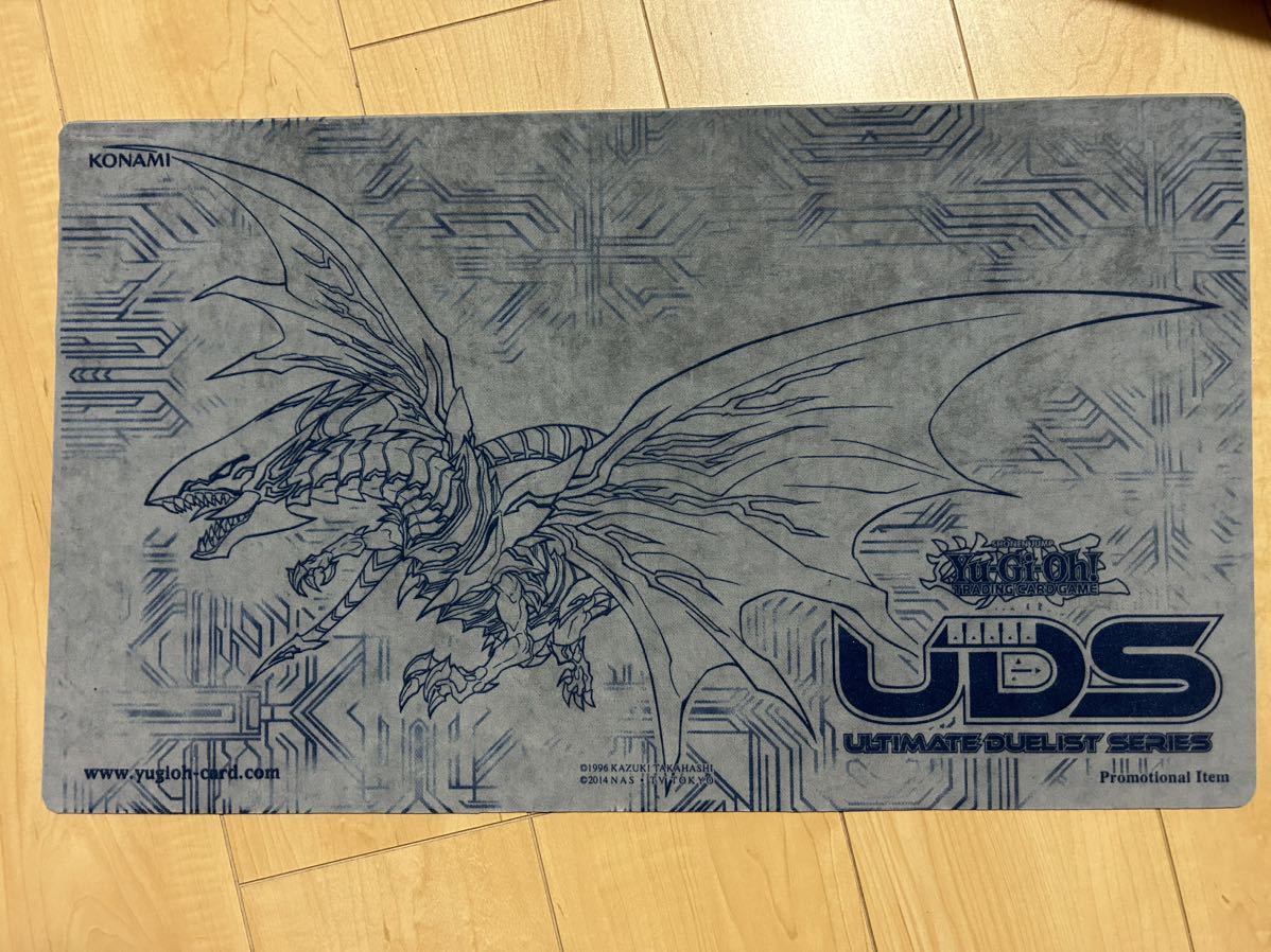 青眼の亜白龍プレイマット 新品未使用 ◎プレイマット 同人系