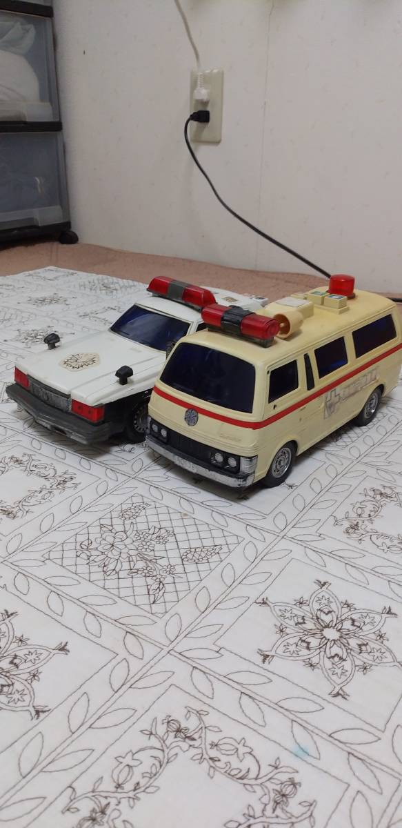レトロ玩具 ALPS製 キャラバン救急車 レトロ玩具 ALPS製 キャラバン救急車
