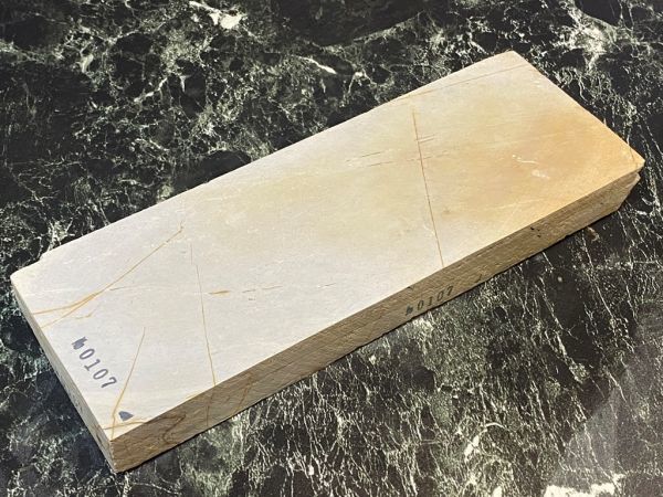 天然砥石 奥殿 巣板 羽二重 青蓮華 仕上げ砥石 鉋 包丁 大工道具 天然砥石 奥殿 巣板 羽二重 青蓮華 仕上げ砥石 鉋 包丁 大工道具