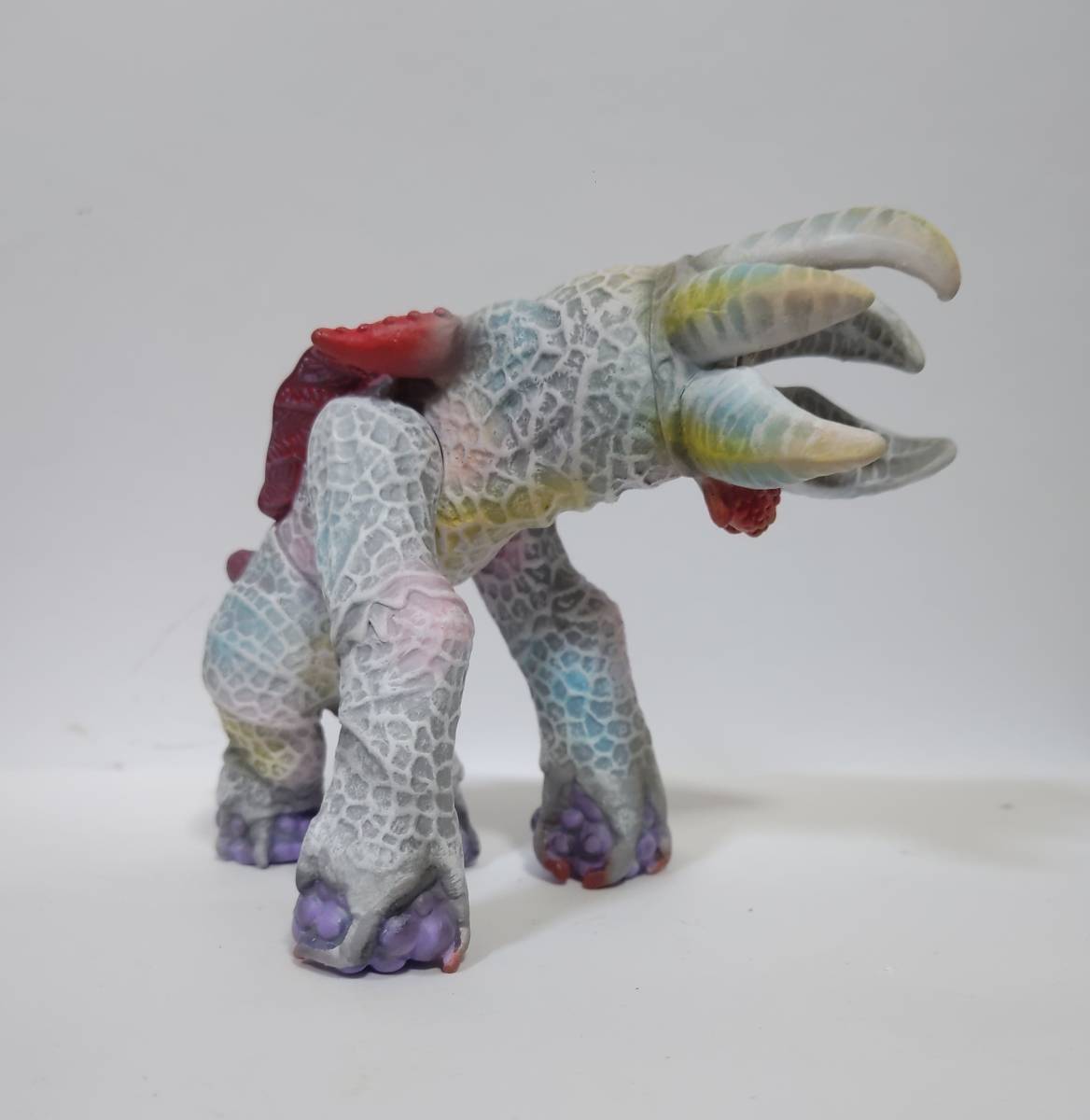 もふもふ　ウルトラ怪獣ソフビ　ヴィアロガ Ⅱ リペイント完成品 もふもふ ウルトラ怪獣ソフビ ヴィアロガ Ⅱ リペイント完成品 目立っ