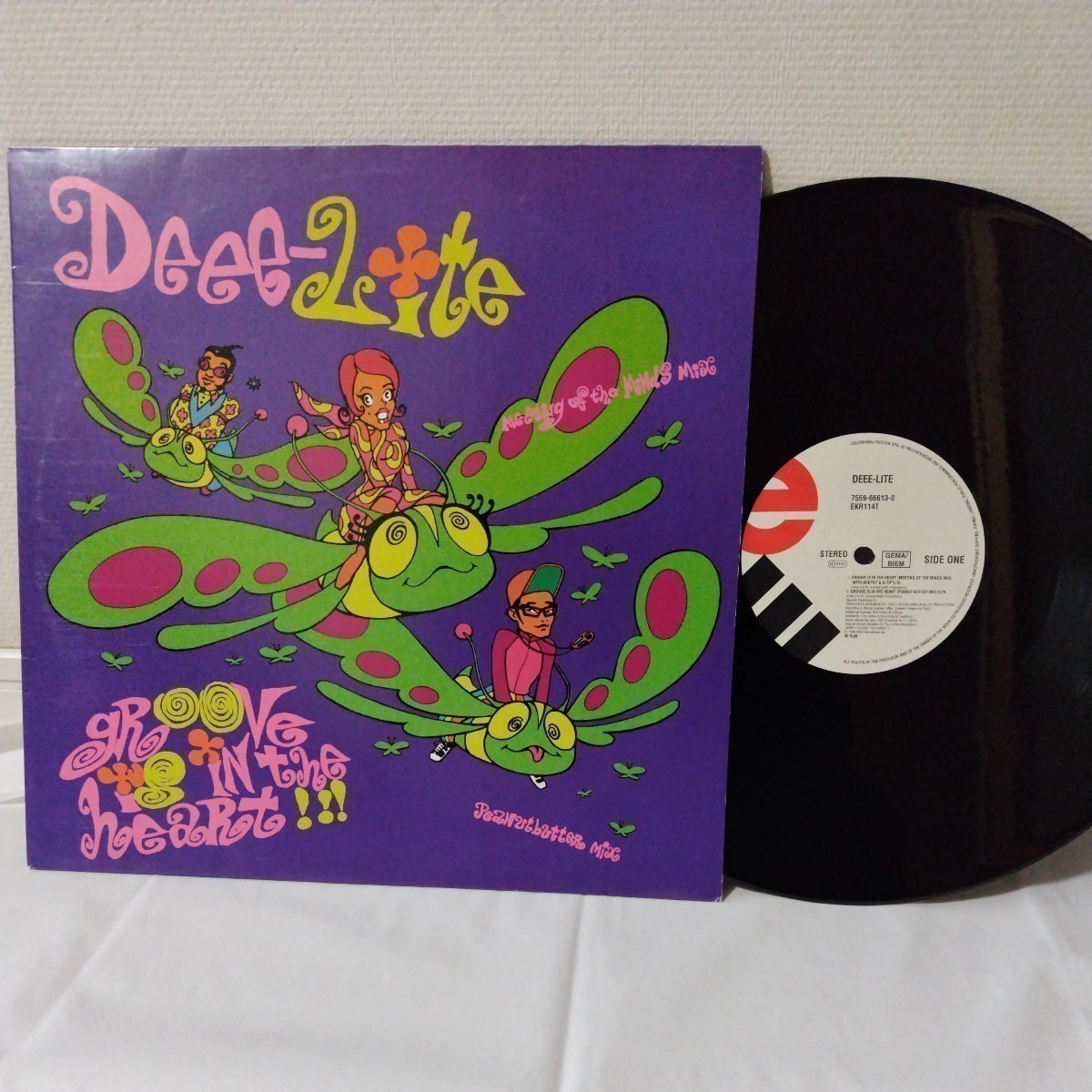 【やや傷や汚れあり】(12inch)DeeeLite/Groove Is In The Heart/What Is Love