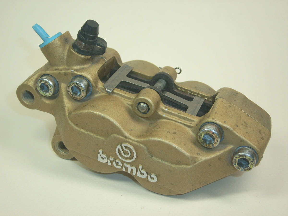 ブレンボ brembo ブレンボキャリパー 中古品 4POTキャリパー中古程度