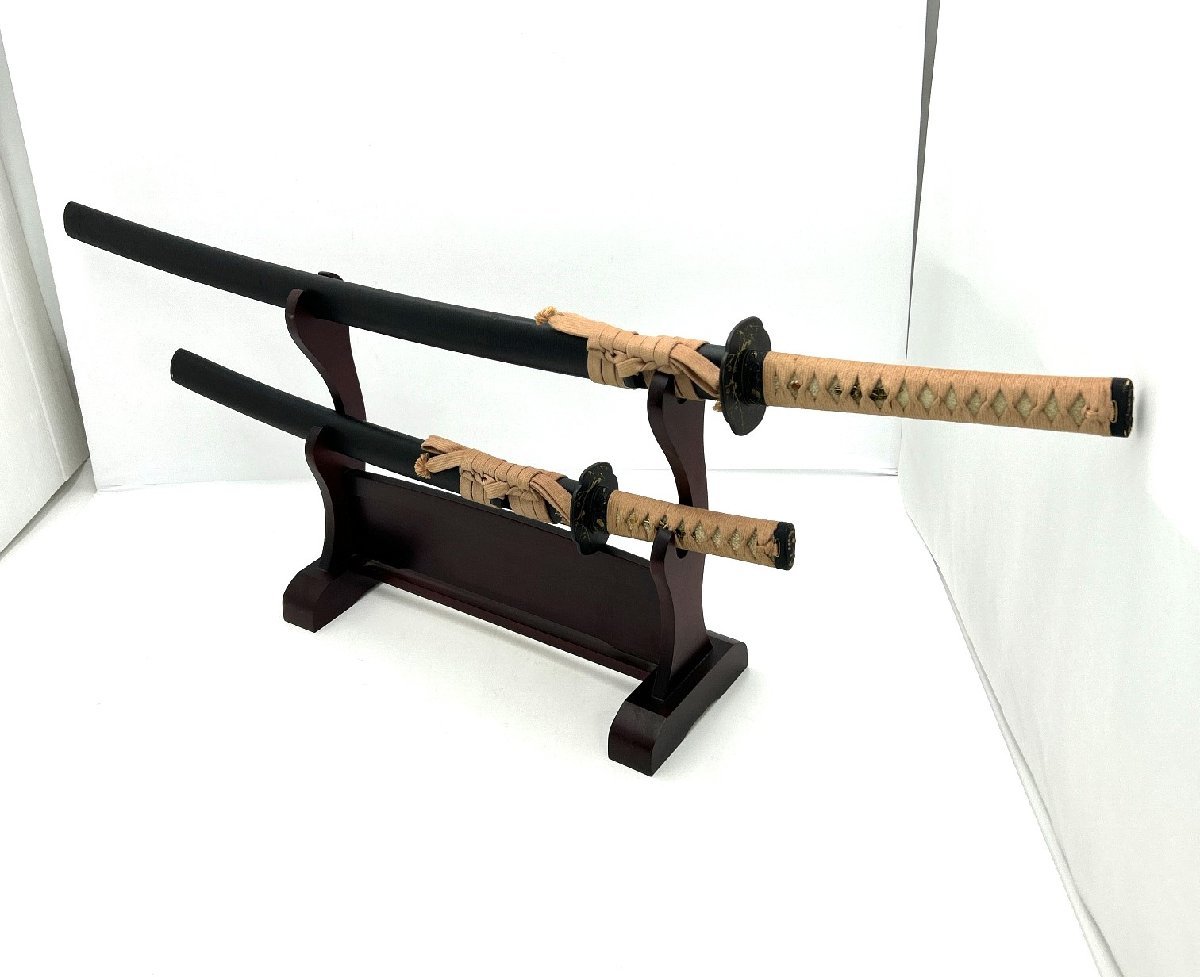 模造刀2本 飾り台付き 41VDREBKj2L._AC_UL210_SR210,