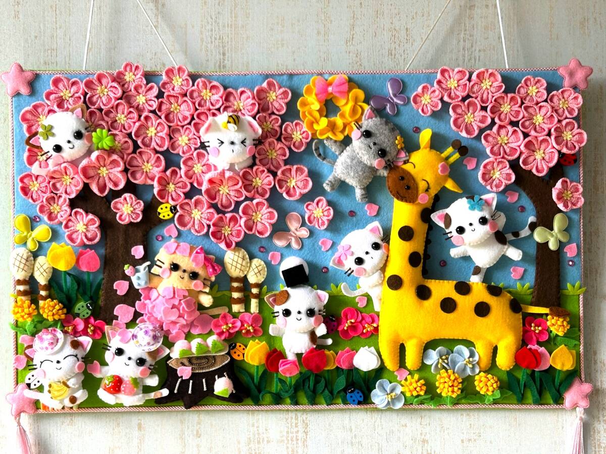 ドイリー1104❤️パンジーと八重咲き花✨2枚以上で2680円❣️ ドイリー1104❤️パンジーと八重咲き花✨2枚以上で2680円❣️