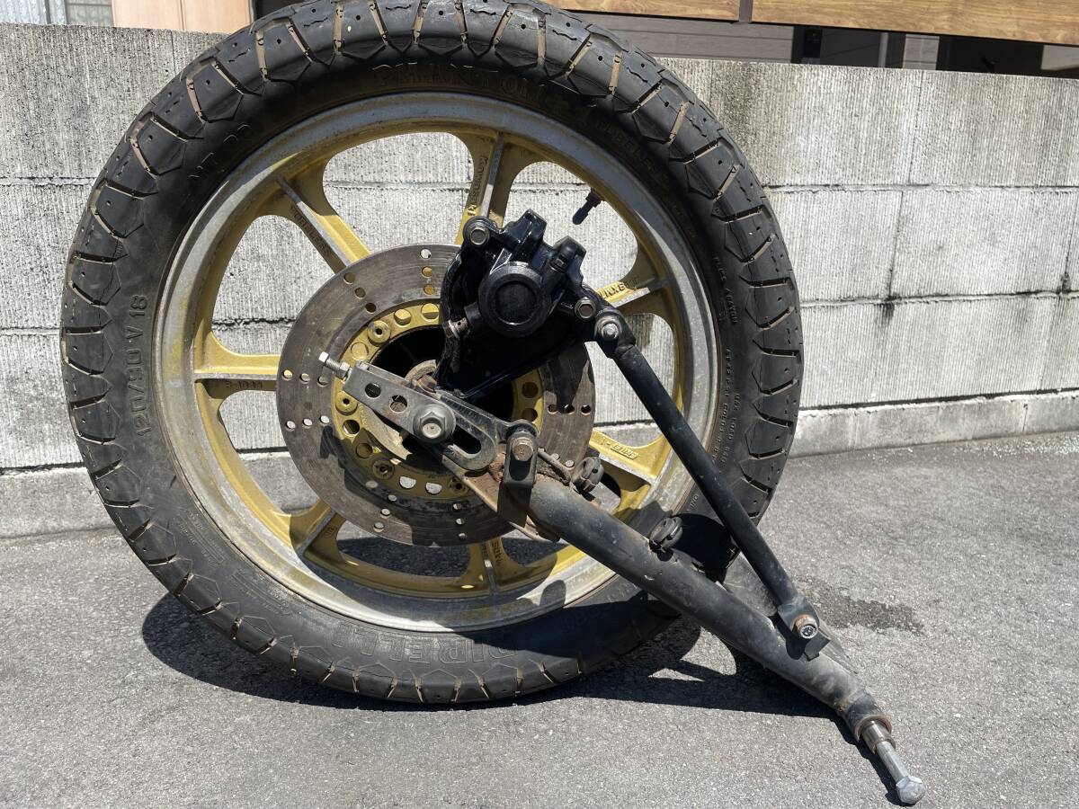 Z400FX 当時物 前後ホイール E1〜E3 Z400FX 当時物 前後ホイール E1〜E3 Z400FX 当時物 前後ホイール E1