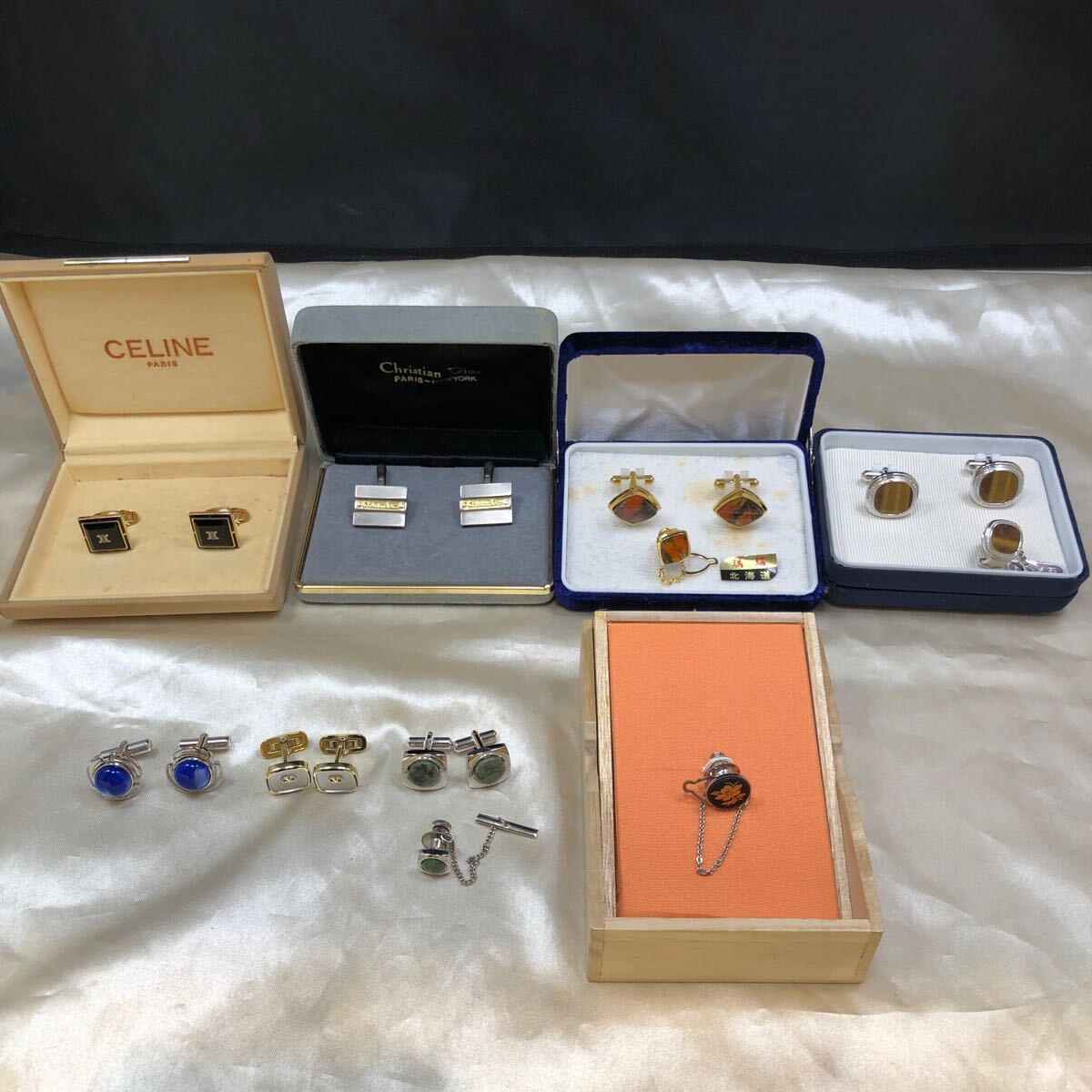 Christian Dior(クリスチャンディオール) カフスネクタイピン ゴールド