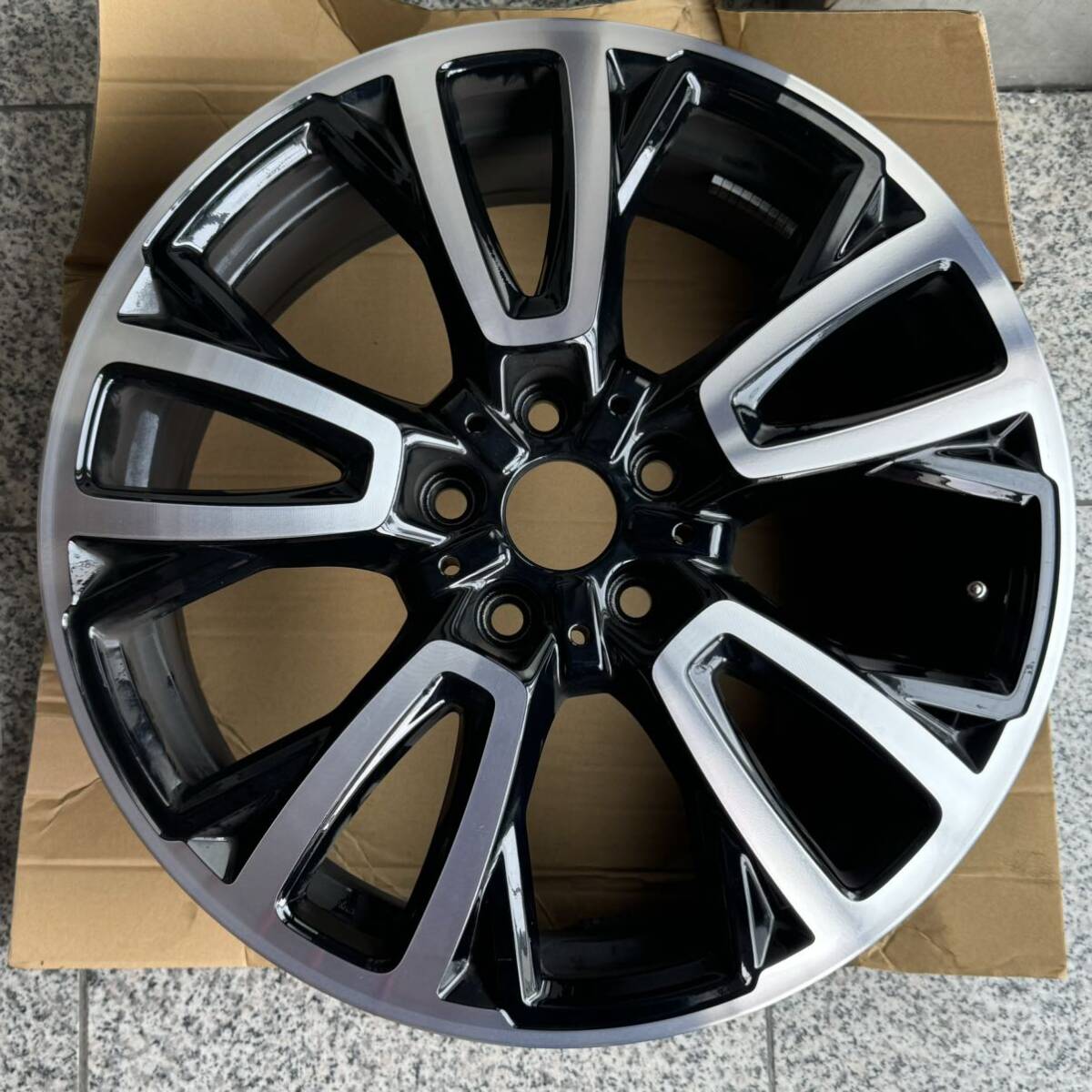 7J-18 車・バイク・自転車 BMW MINI JCW F56 純正ホイールブラックと