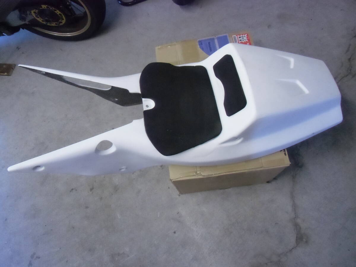 FRP製 TZR50R用 4EU ノーマルタイプストリートシートカウル FRP製