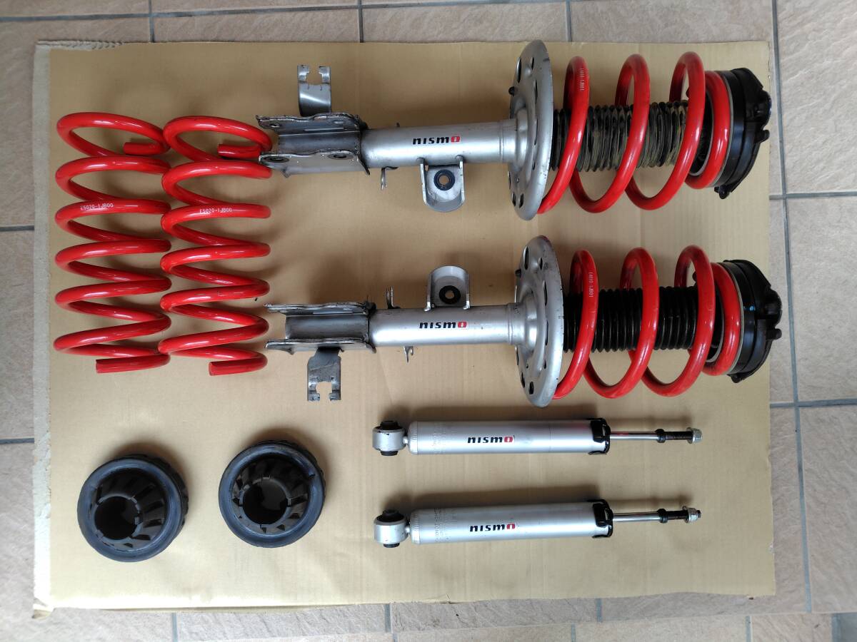 E52エルグランド 純正サス ショック 新車外し]日産エルグランド純正