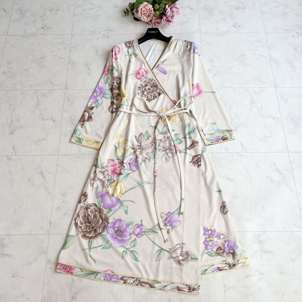 美品　LEONARD レオナール カンカン　ストレッチ　チュニック　ブラウス 近年美品 LEONARD レオナール カンカン 透け感 チュニック丈