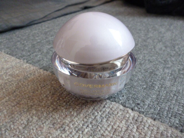 新品未使用カバーマーク スキンケアジェリーファンデーション 02 30g