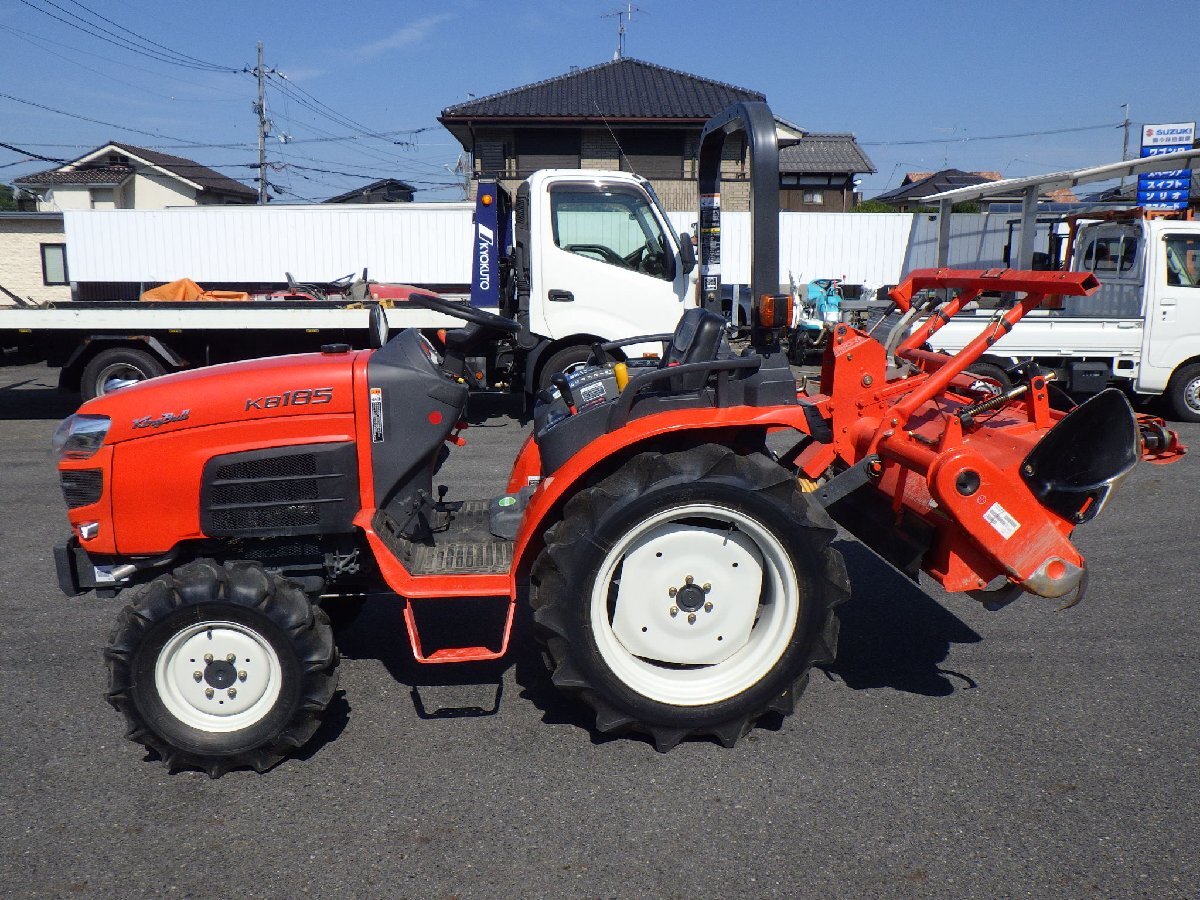 クボタ 18.5馬力 4WDトラクター KB185 パワステ/倍速/水平/逆転 300h 爪新品交換済 整備品 自社配送可（地域限定)引き取り歓迎 KB185 – 株式会社西川商会