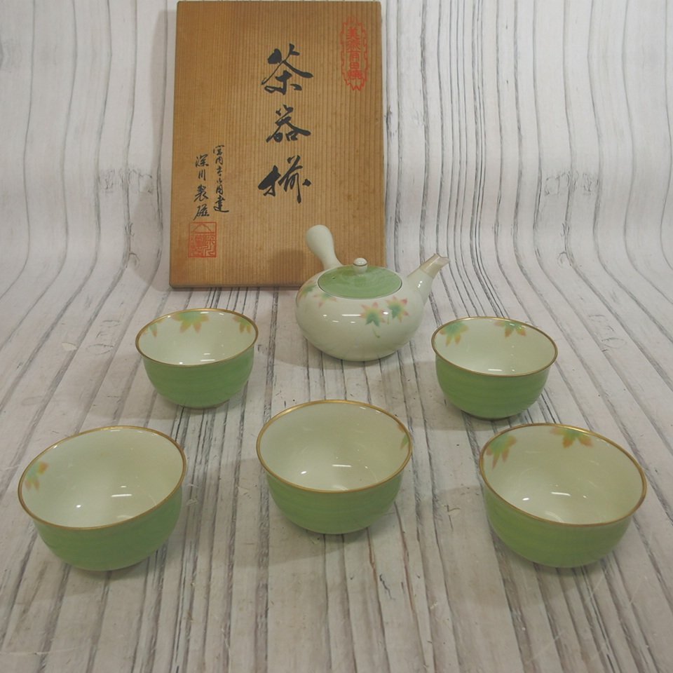 深川製磁　君島一郎　キミジマ　百合　急須　湯呑み　菓子皿 君島一郎 百合柄深川製磁茶器 セット