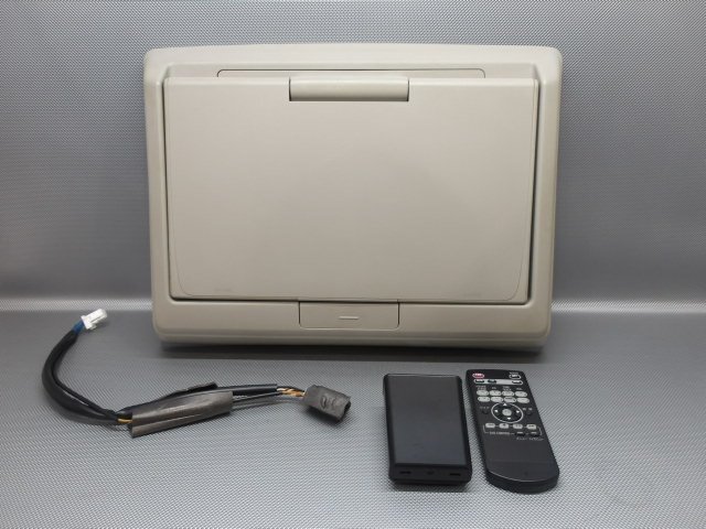 さっちゃんフリップダウンモニターv12t-r68c ジャンク　部品取り トヨタ純正 フリップダウンモニター V12T-R68C