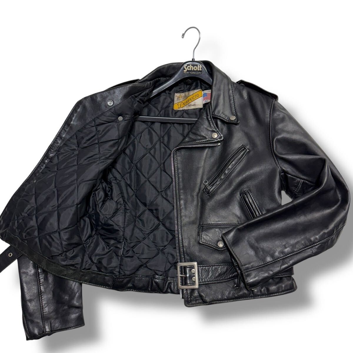 schott 141 32 シングルライダース　インナーボア付　USA製 Schott N.Y.C ショット SCHOTT 141 シングルライダース ブラック