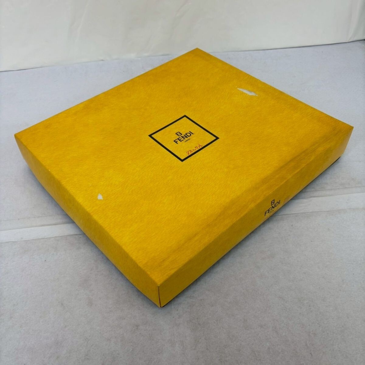 FENDI 綿毛布 ペカン柄