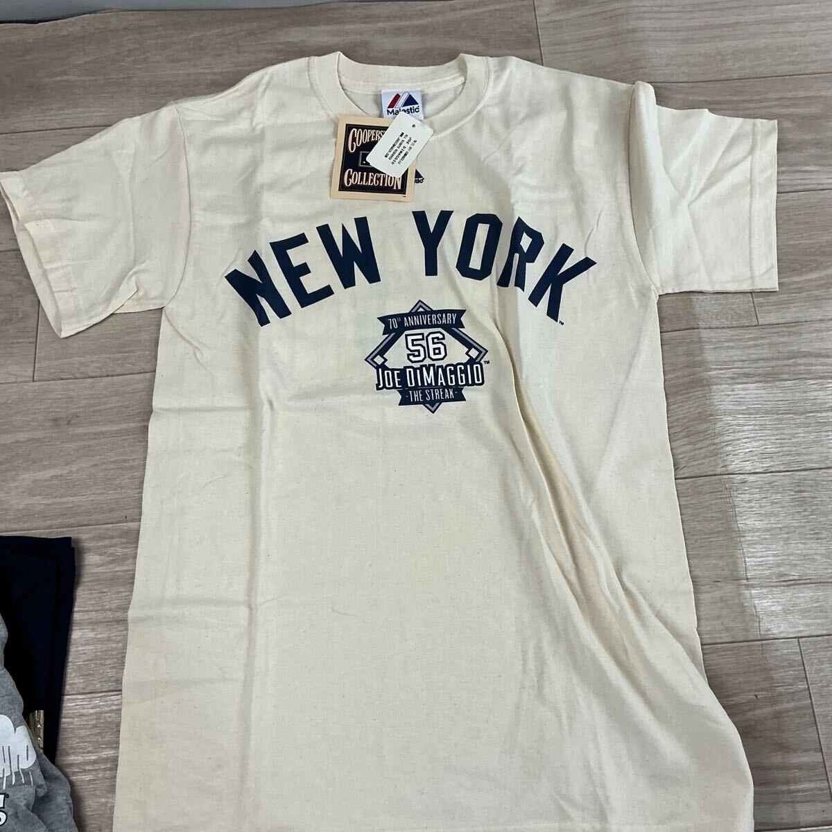 デレク・ジーター 2004年 実使用 バッティンググローブ両手 証明書