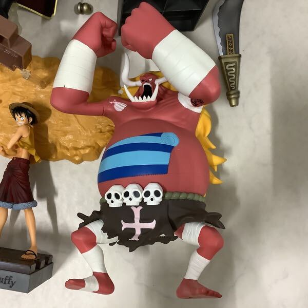 1円〜 訳あり ジャンク ONE PIECE フィギュア モンキー・D・ルフィ エドワード・ニューゲート 他の3番目の画像