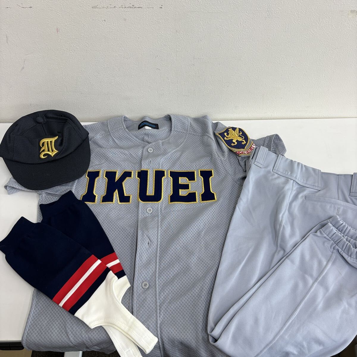 香川　尽誠学園　ユニフォーム Amazon.co.jp: 香川 尽誠学園高校 ユニフォーム 甲子園 : おもちゃ